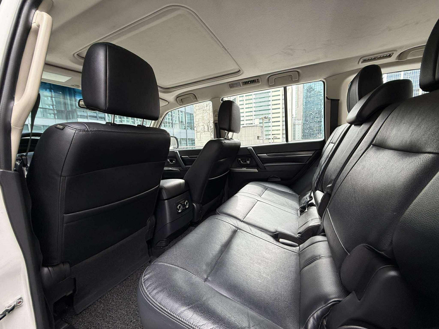 2015 Mitsubishi Pajero 3.2 GLS 4x4, Automatic, Diesel