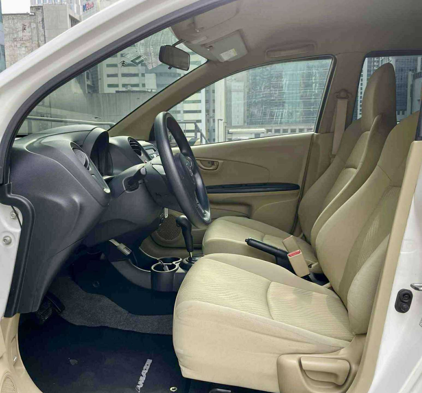 2017 Honda Brio Amaze 1.3, Automatic, Gas