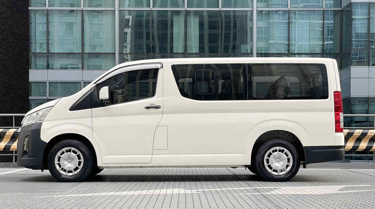 2019 Toyota Hiace Commuter Deluxe 2.8, Manual, Diesel