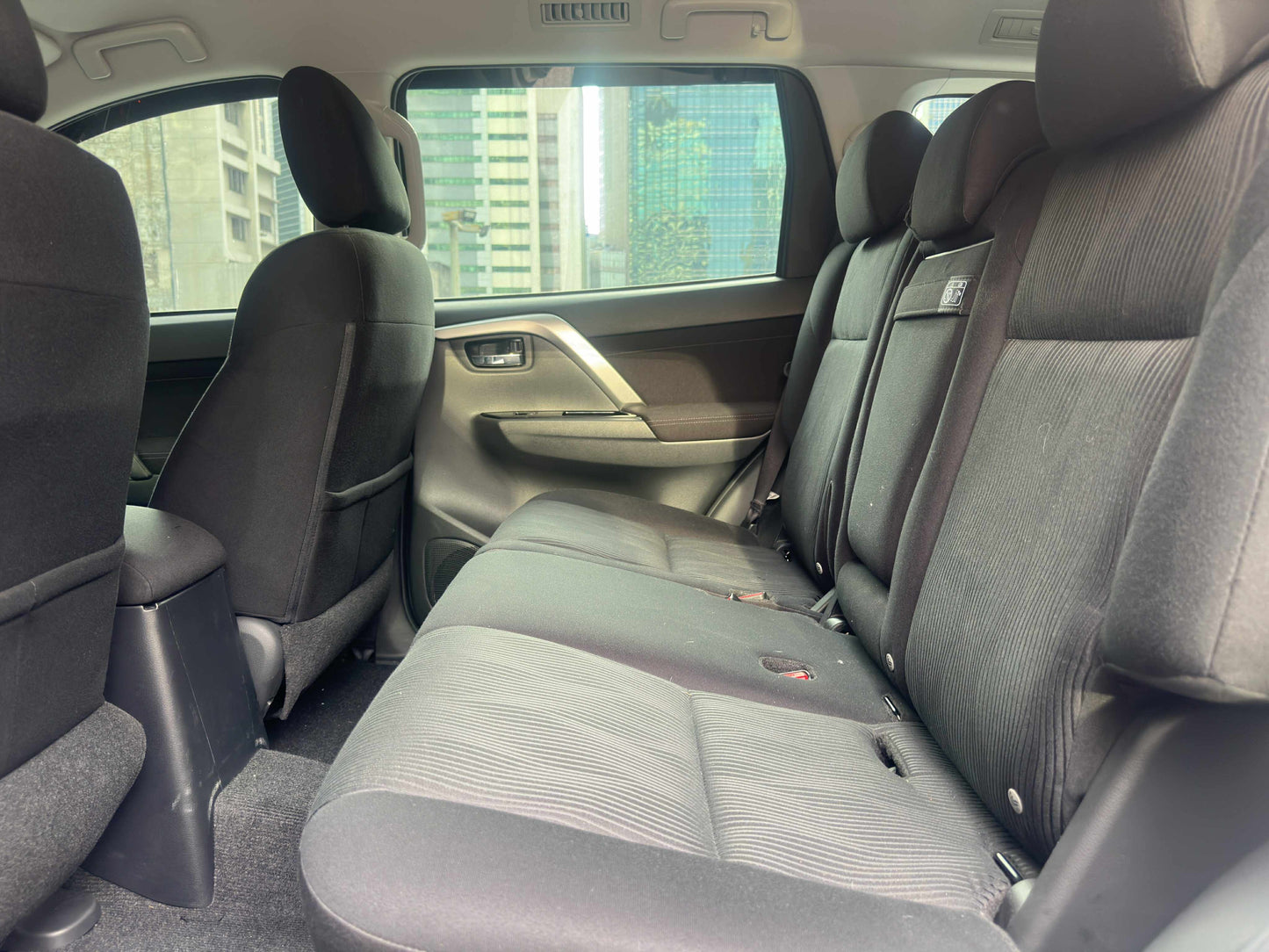 2025 Mitsubishi Montero 2.4D GLX 2WD, Manual, Diesel