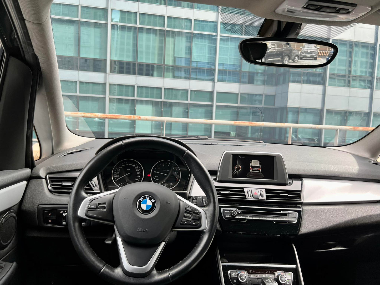 2018 BMW 218i Gran Tourer, Automatic, Gas