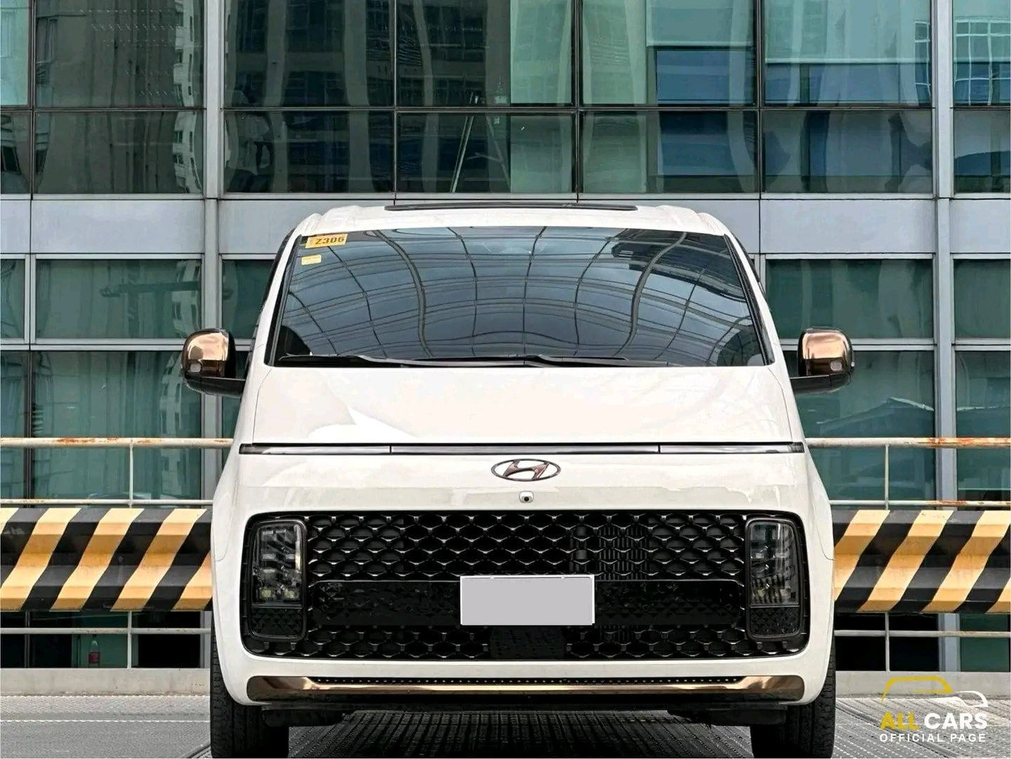 2023 Hyundai Staria Premium, Automatic, Diesel