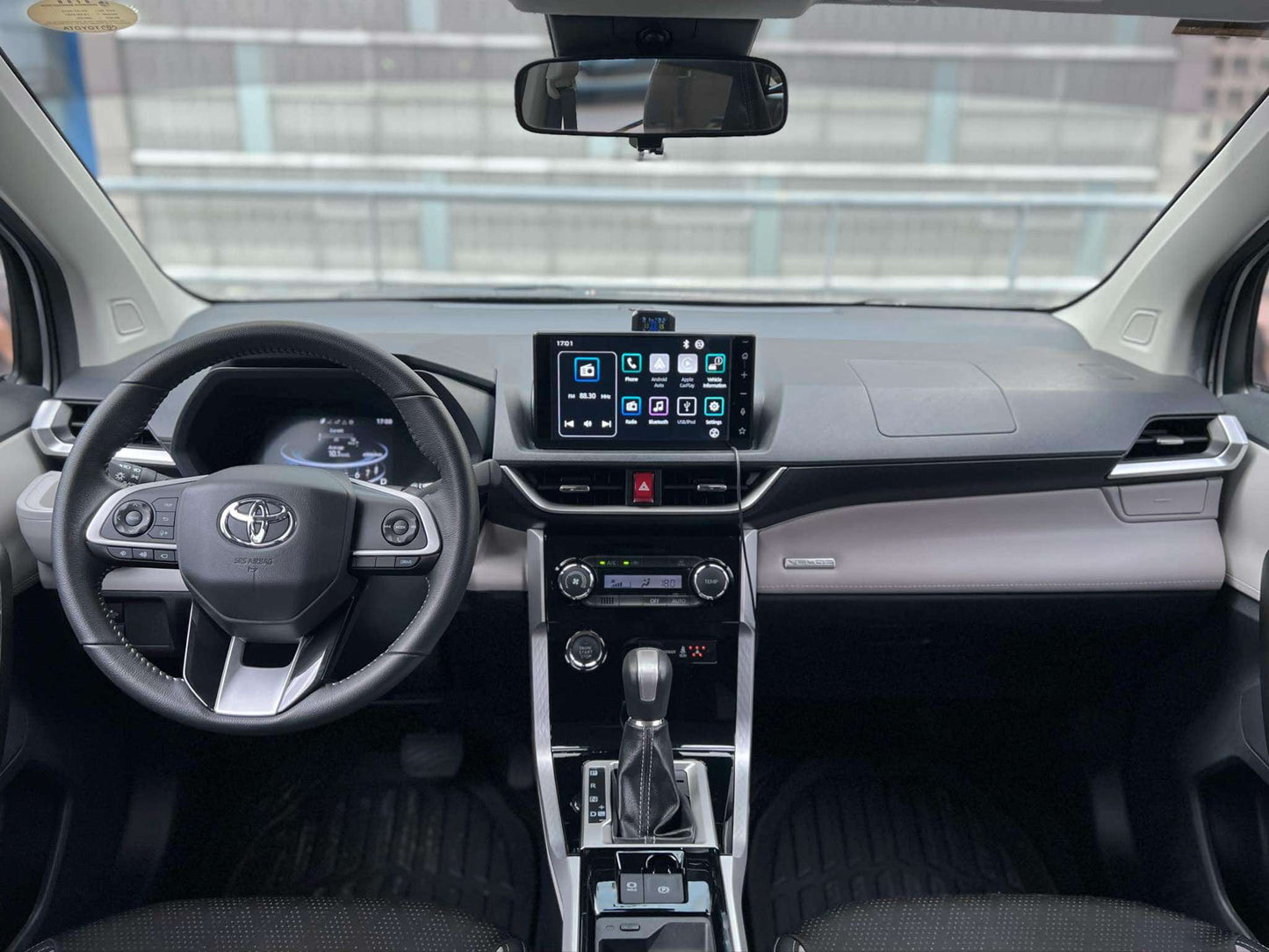 2022 Toyota Veloz 1.5 V, Automatic, Gas