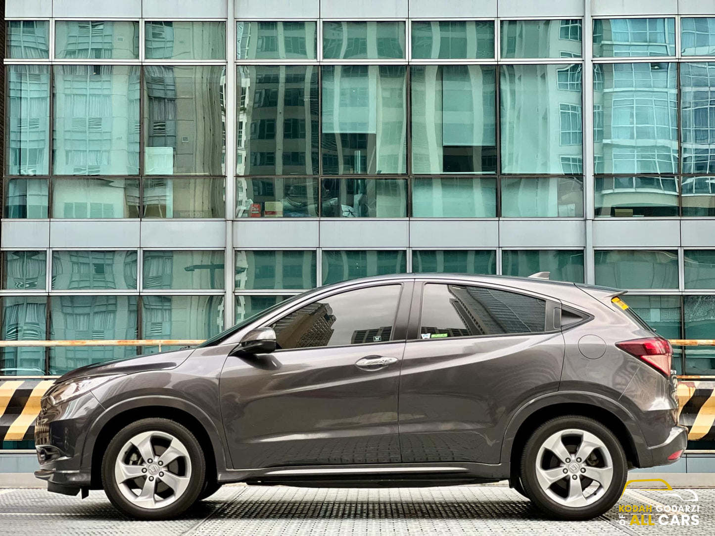 2016 Honda HRV 1.8 EL, Automatic, Gas