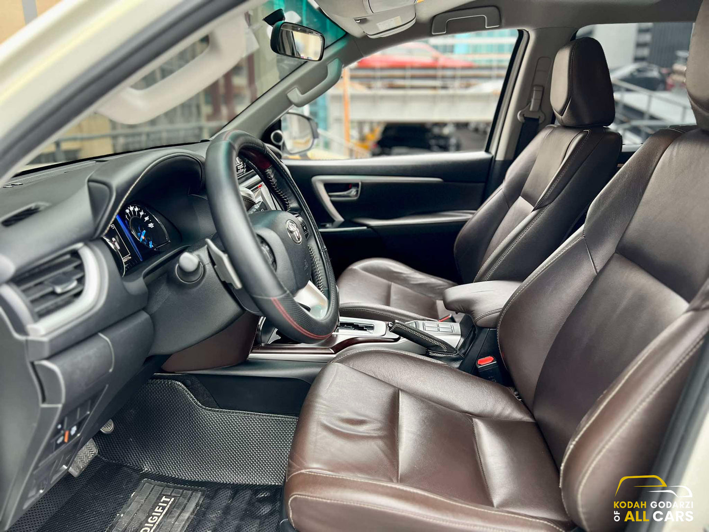 2018 Toyota Fortuner V 4x2, Automatic, Diesel