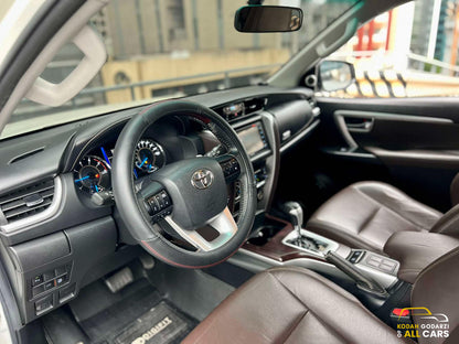 2018 Toyota Fortuner V 4x2, Automatic, Diesel