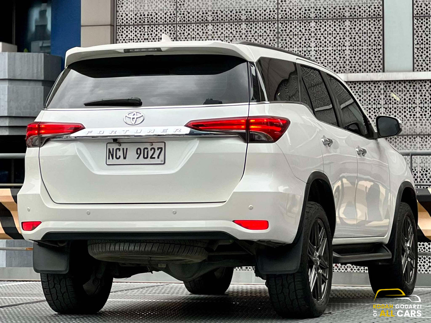 2018 Toyota Fortuner V 4x2, Automatic, Diesel