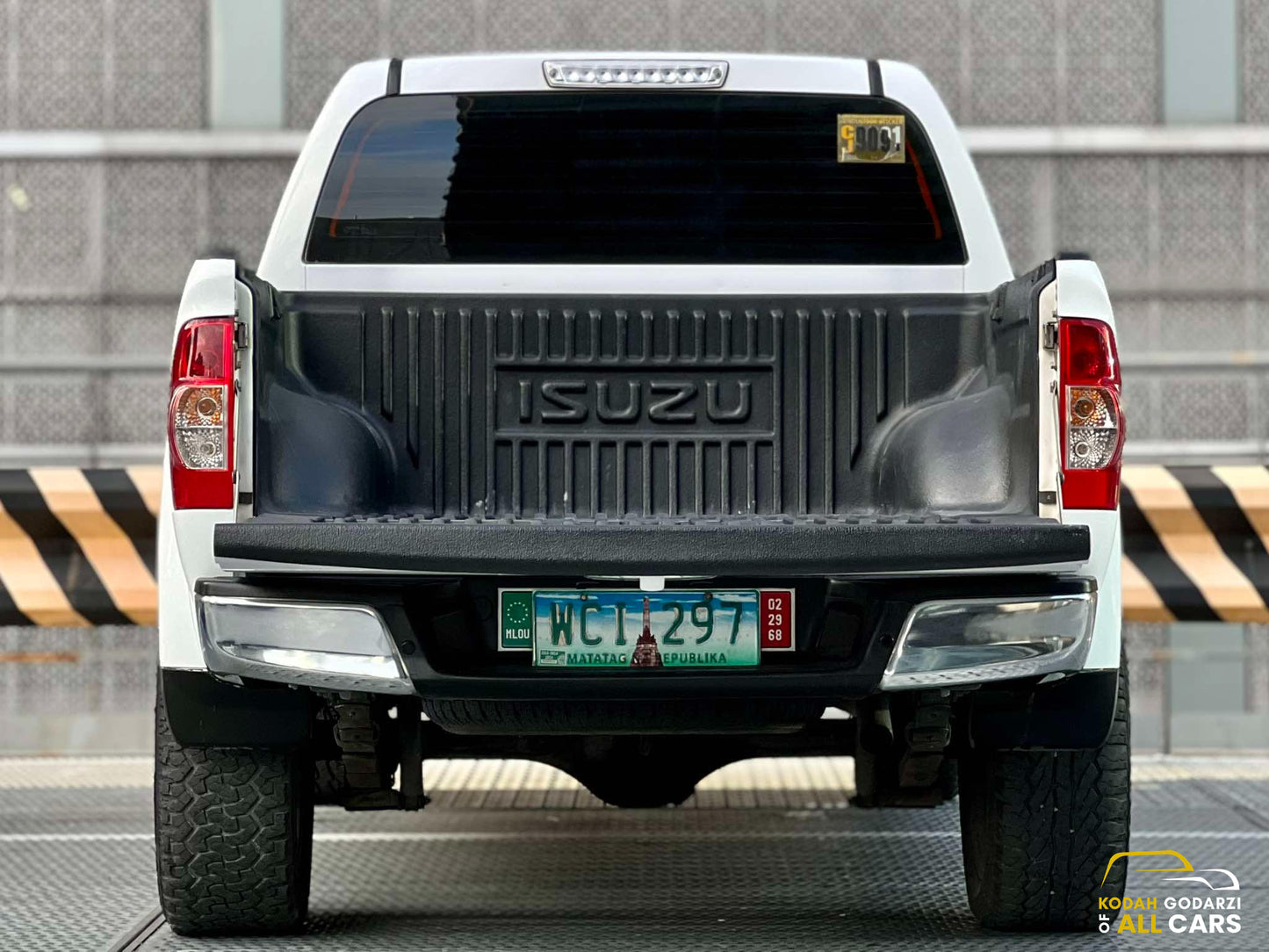 2013 Isuzu Dmax 3.0 LS 4x2, Automatic, Diesel