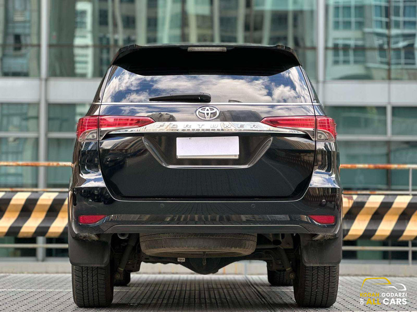 2018 Toyota Fortuner V 4x2, Automatic, Diesel