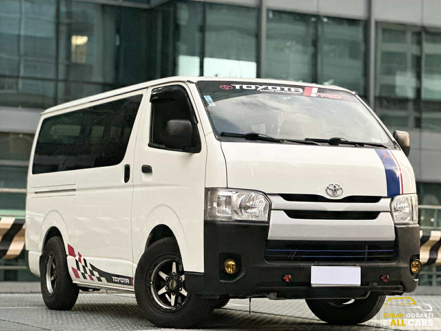 2016 Toyota Hiace Commuter 2.5, Manual, Diesel