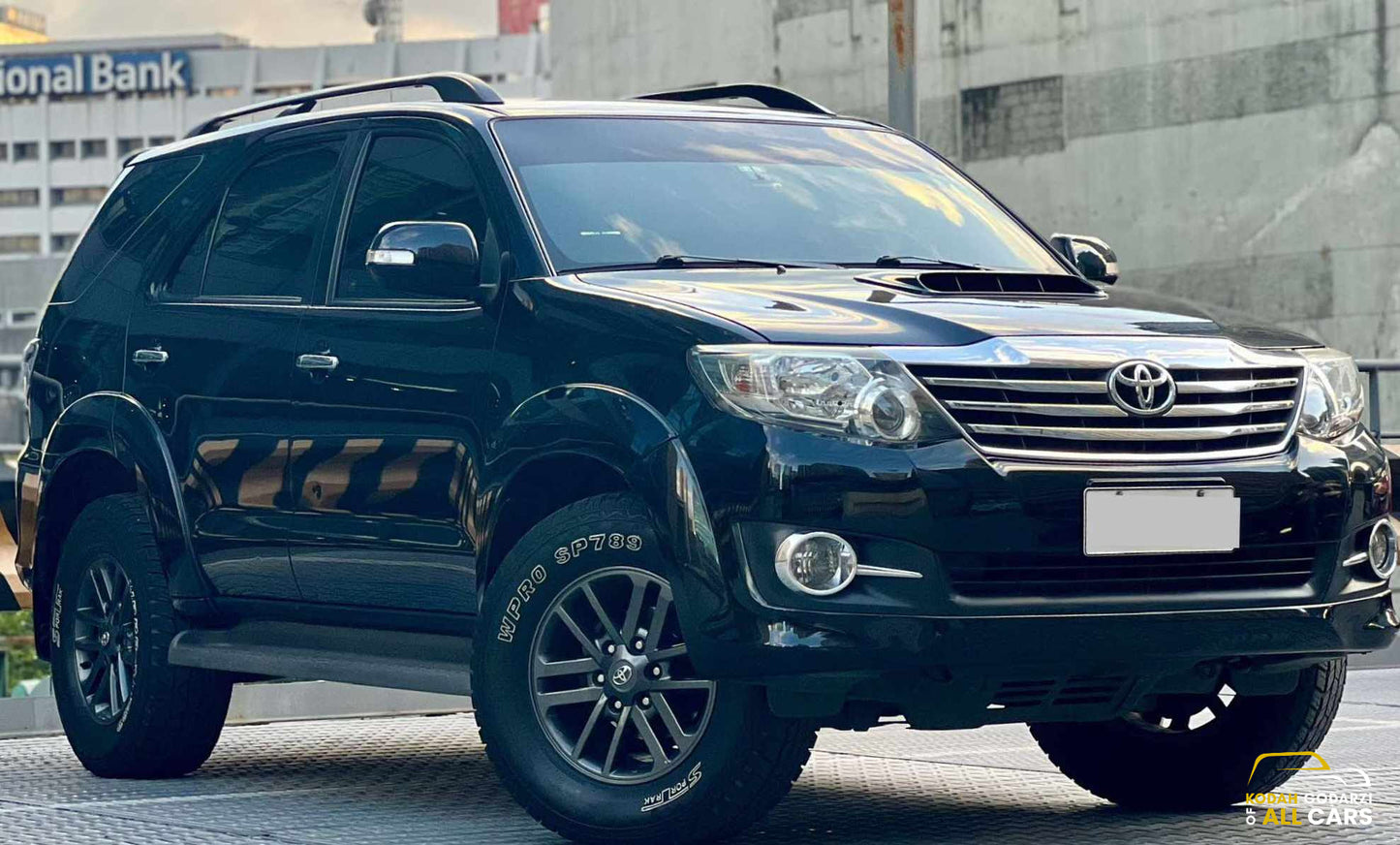 2016 Toyota Fortuner G VNT Black Edition, Automatic, Diesel