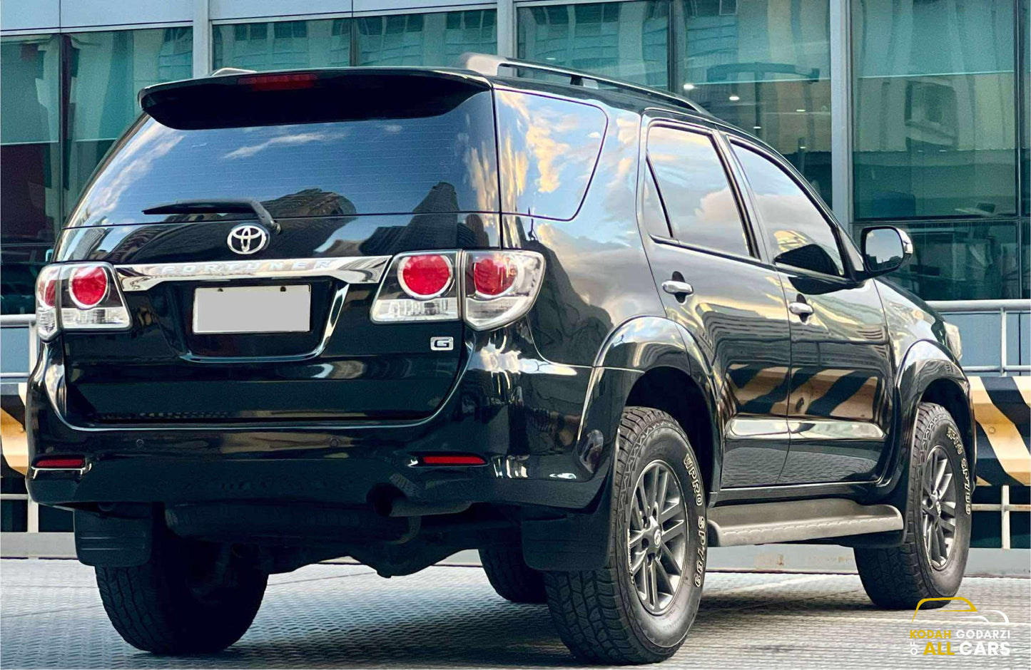 2016 Toyota Fortuner G VNT Black Edition, Automatic, Diesel