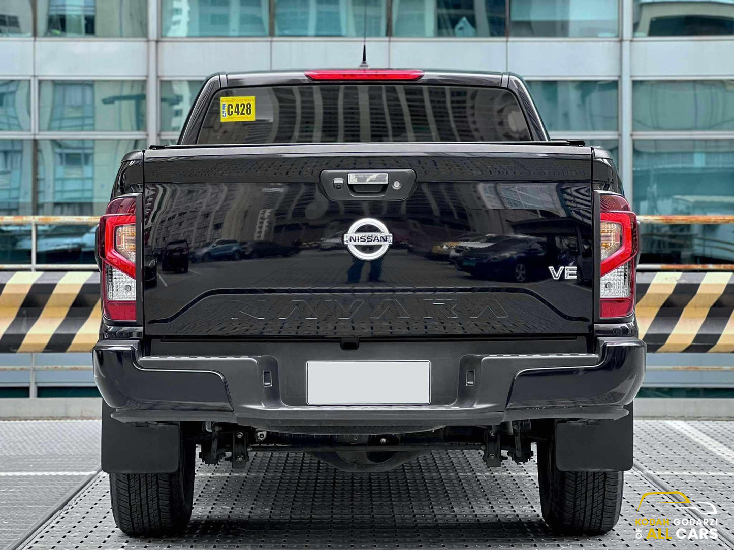 2022 Nissan Navara 2.5 VE, Automatic, Diesel