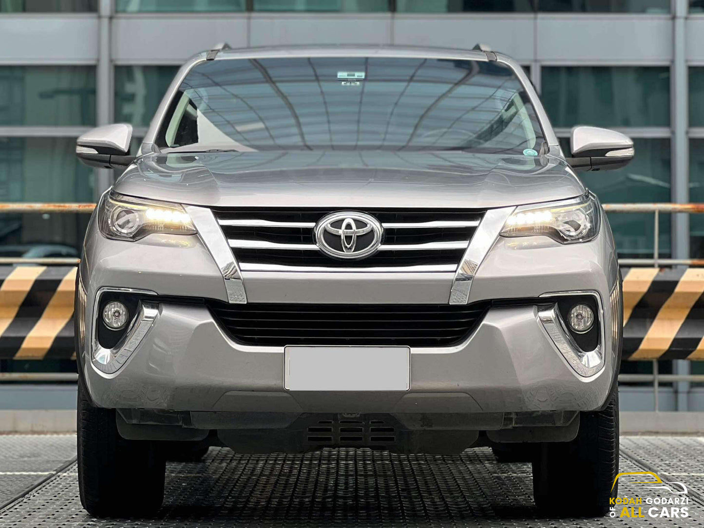 2017 Toyota Fortuner V 4x2, Automatic, Diesel