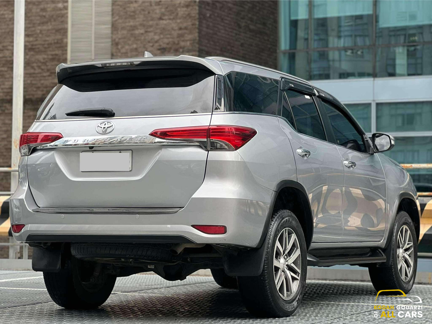 2017 Toyota Fortuner V 4x2, Automatic, Diesel