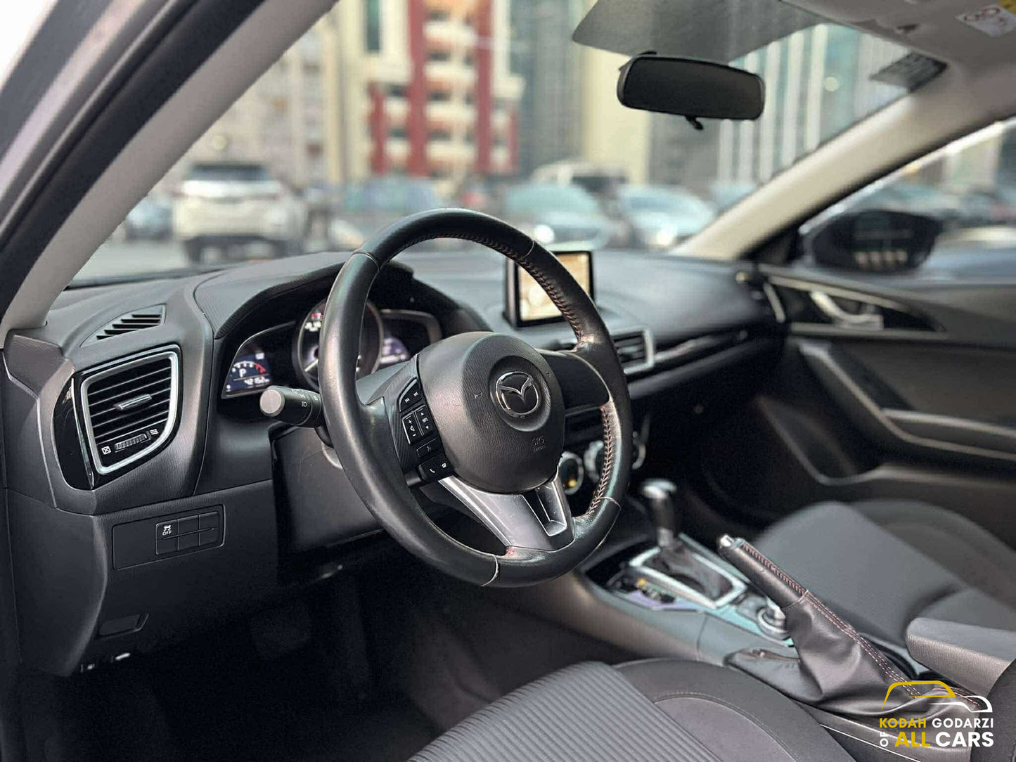 2015 Mazda 3 1.5 V Sedan, Automatic, Gas