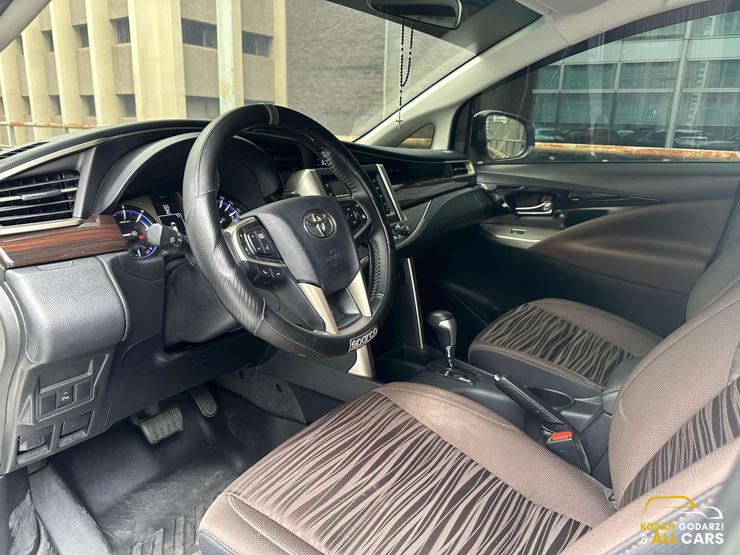 2022 Toyota Innova 2.8 G, Automatic, Diesel