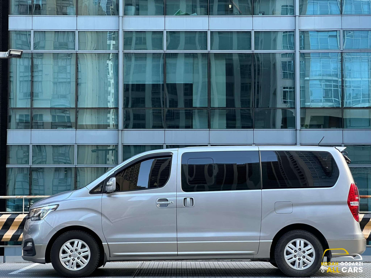 2019 Hyundai Grand Starex 2.5 Gold, Automatic, Diesel