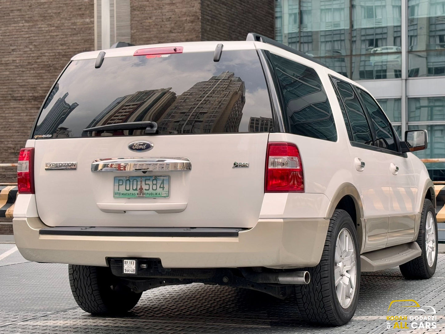 2010 Ford Expedition V8 5.4 Flex Fuel Eddie Bauer Edition 4x4, Automatic, Gas