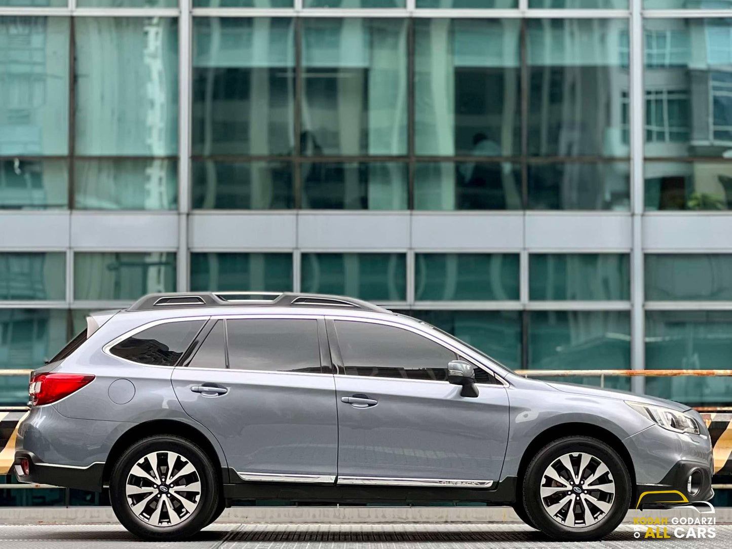 2016 Subaru Outback 2.5i-S AWD, Automatic, Gas