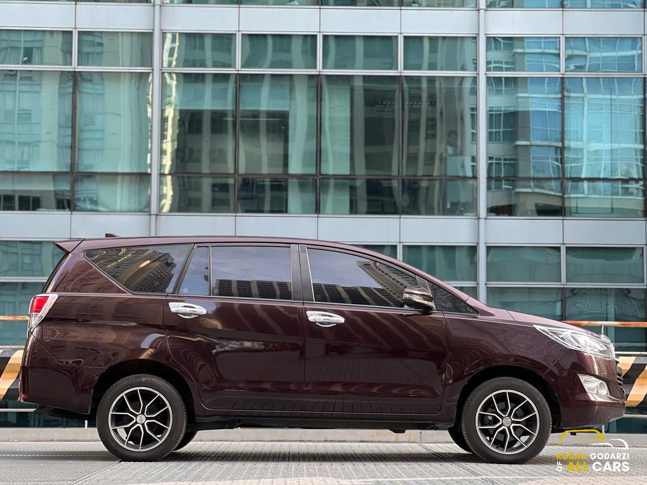 2019 Toyota Innova 2.8 E, Manual, Diesel