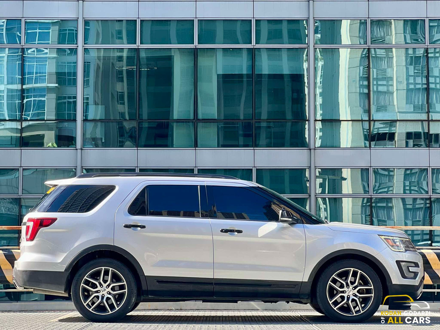 2017 Ford Explorer 4x4 3.5, Automatic, Gas