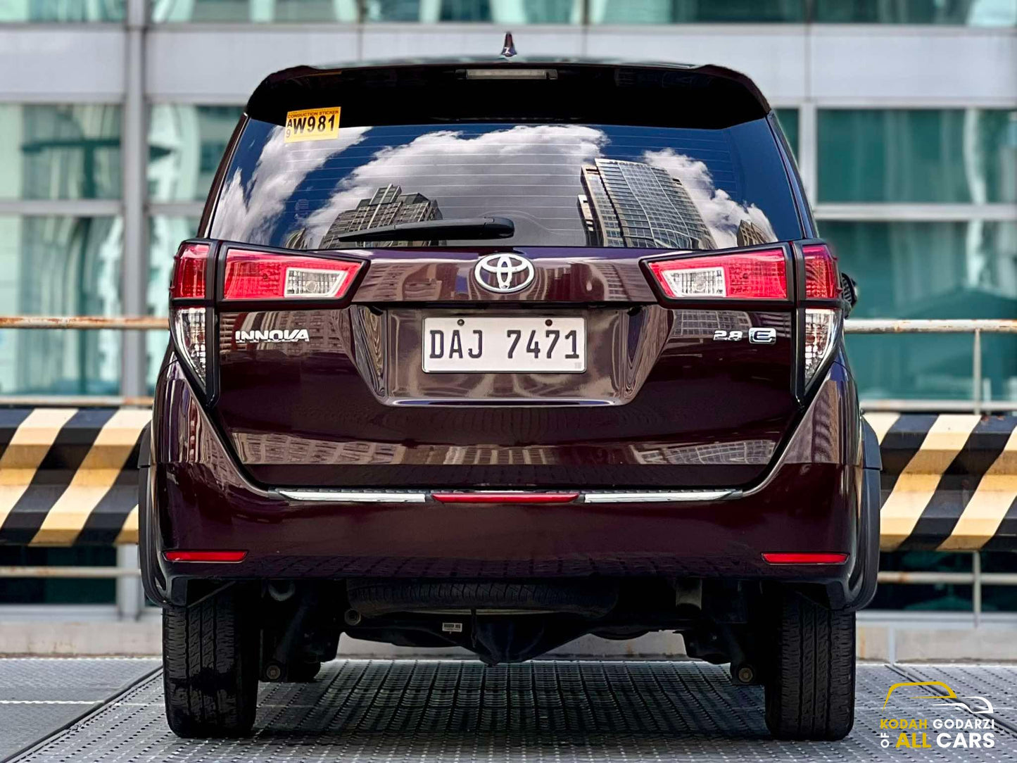 2019 Toyota Innova E 2.8, Automatic, Diesel