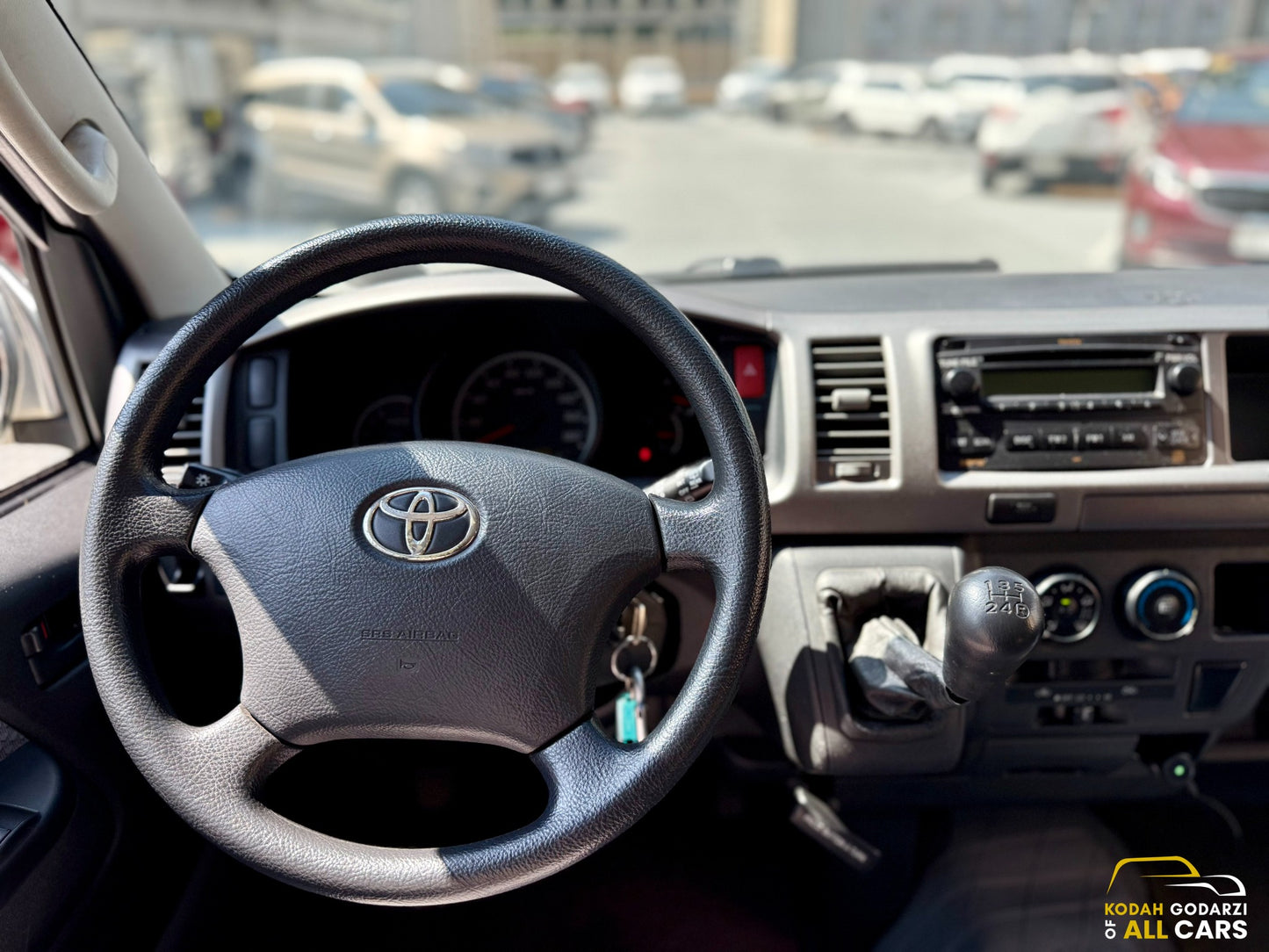 2008 Toyota Hiace Grandia 2.5 GL, Manual, Diesel