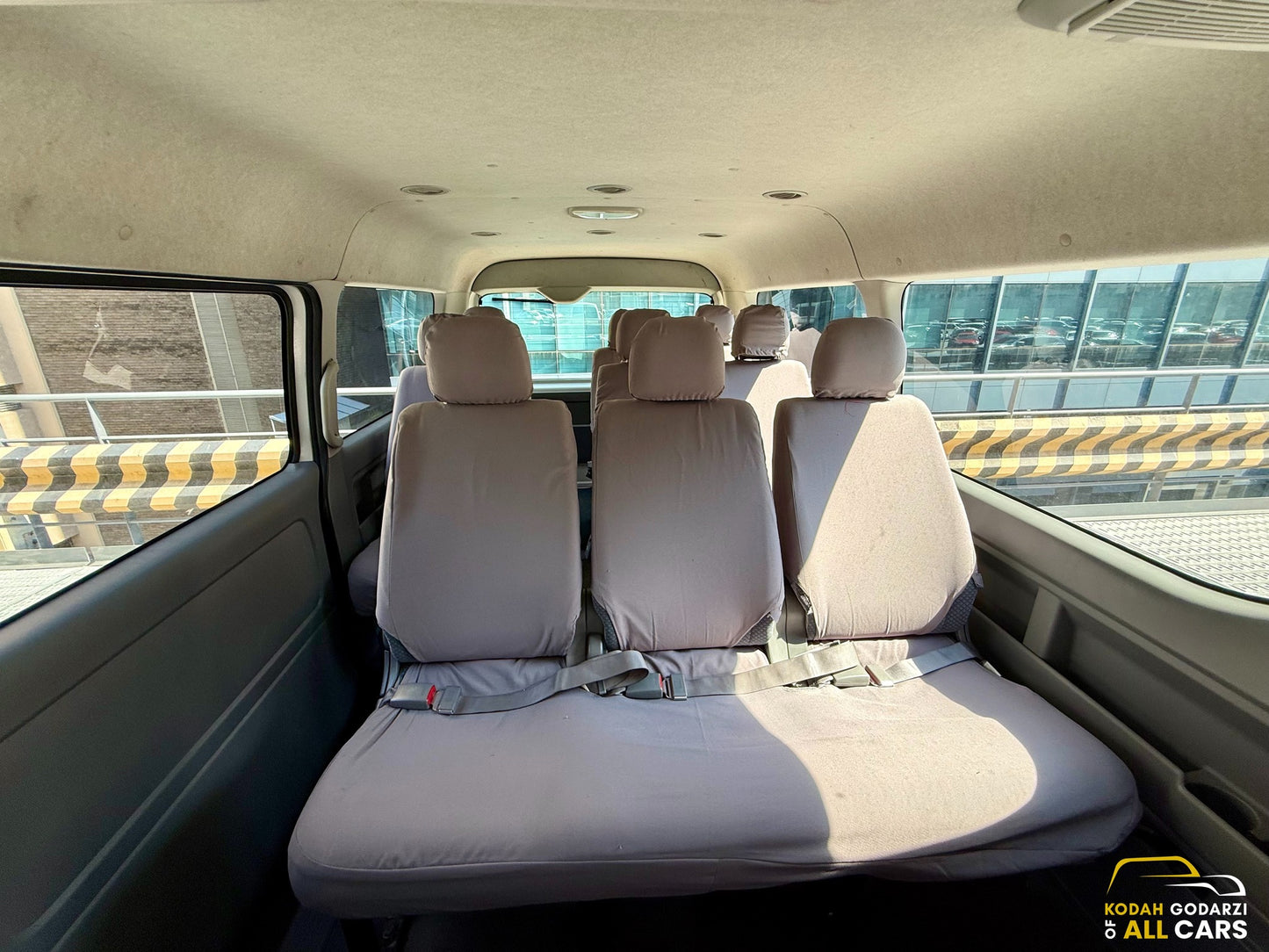 2008 Toyota Hiace Grandia 2.5 GL, Manual, Diesel