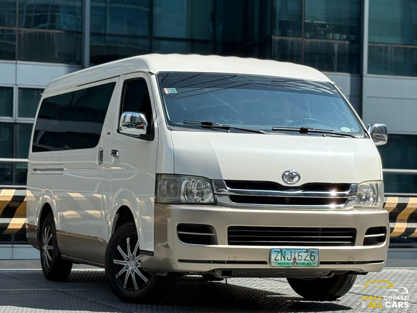 2008 Toyota Hiace Grandia 2.5 GL, Manual, Diesel