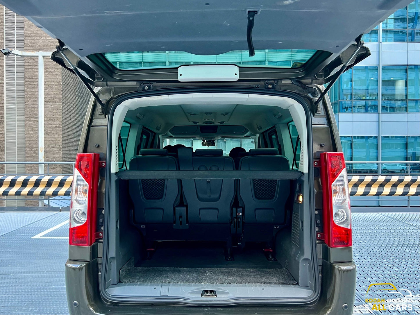 2015 Peugeot Expert Teepee 2.0, Automatic, Diesel