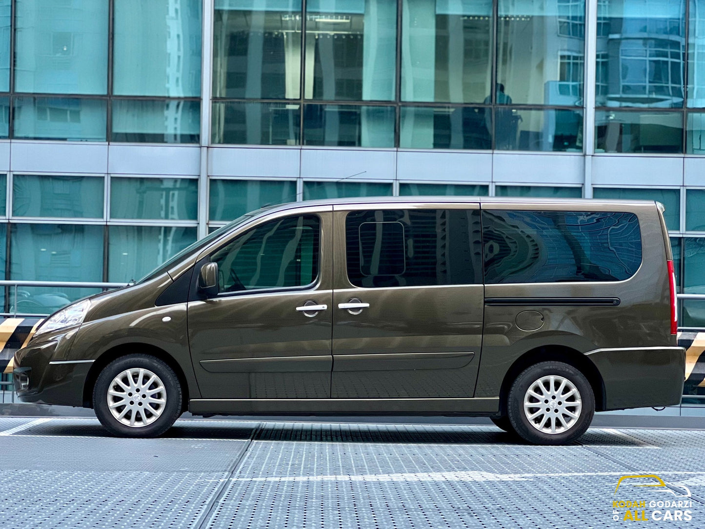 2015 Peugeot Expert Teepee 2.0, Automatic, Diesel