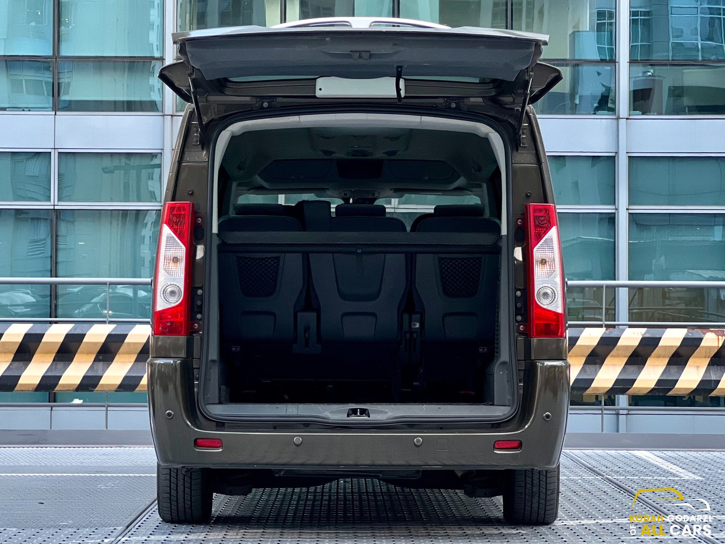 2015 Peugeot Expert Teepee 2.0, Automatic, Diesel