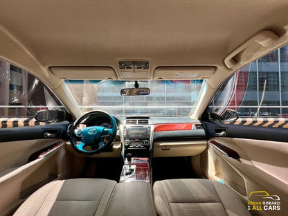 2012 Toyota Camry 2.5 G, Automatic, Gas