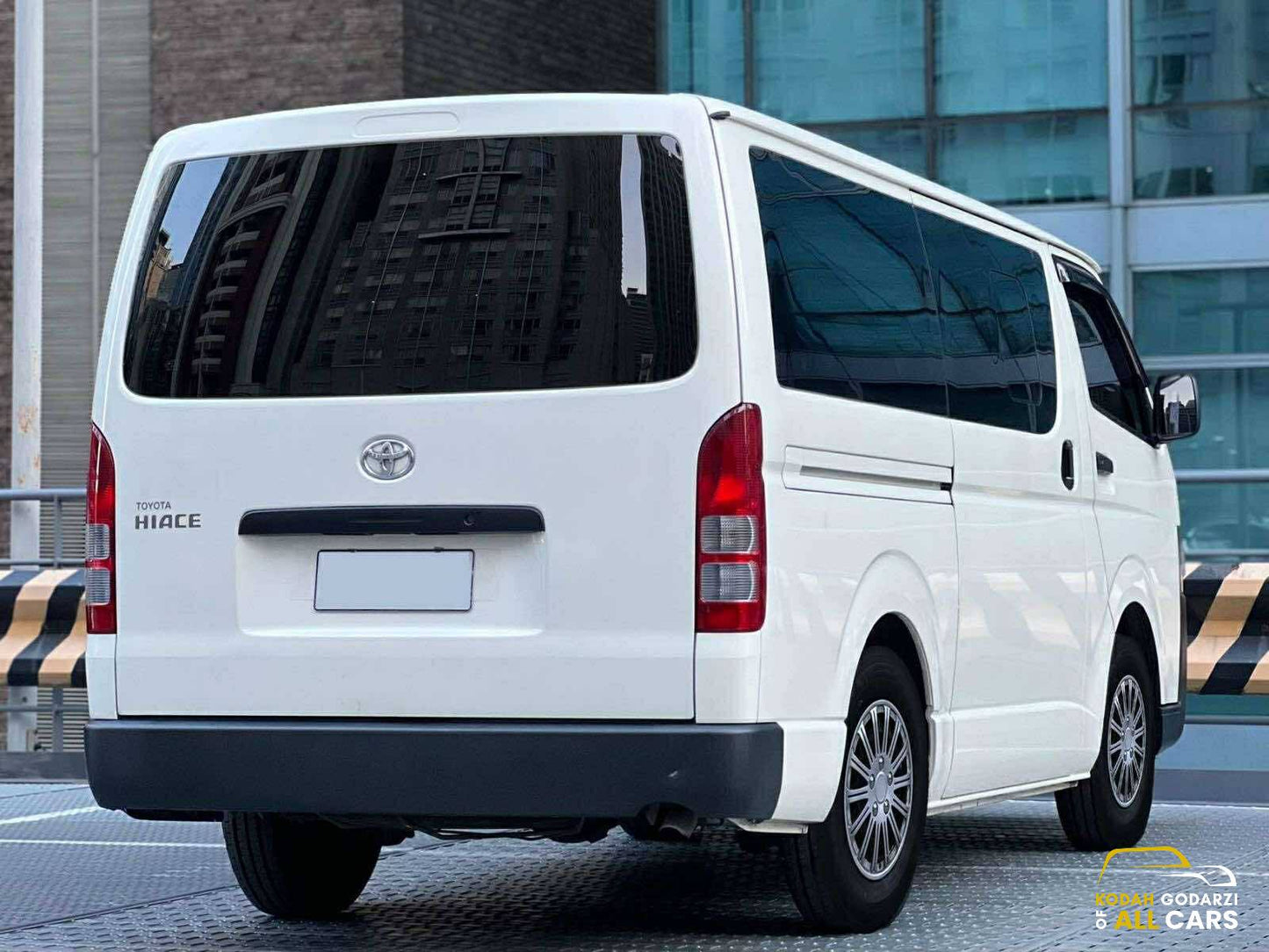 2023 Toyota Hiace Commuter 3.0, Manual, Diesel