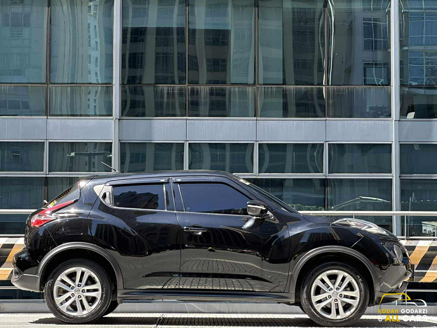 2017 Nissan Juke 1.6, Automatic, Gas