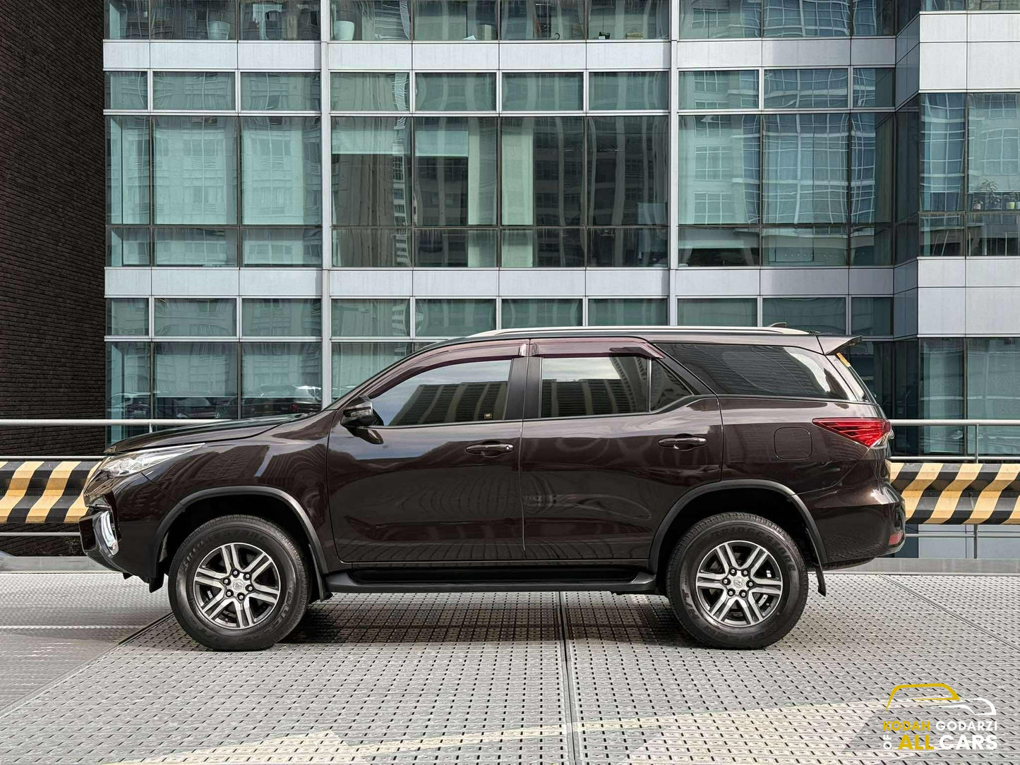 2018 Toyota Fortuner 4x2 2.4G, Automatic, Diesel