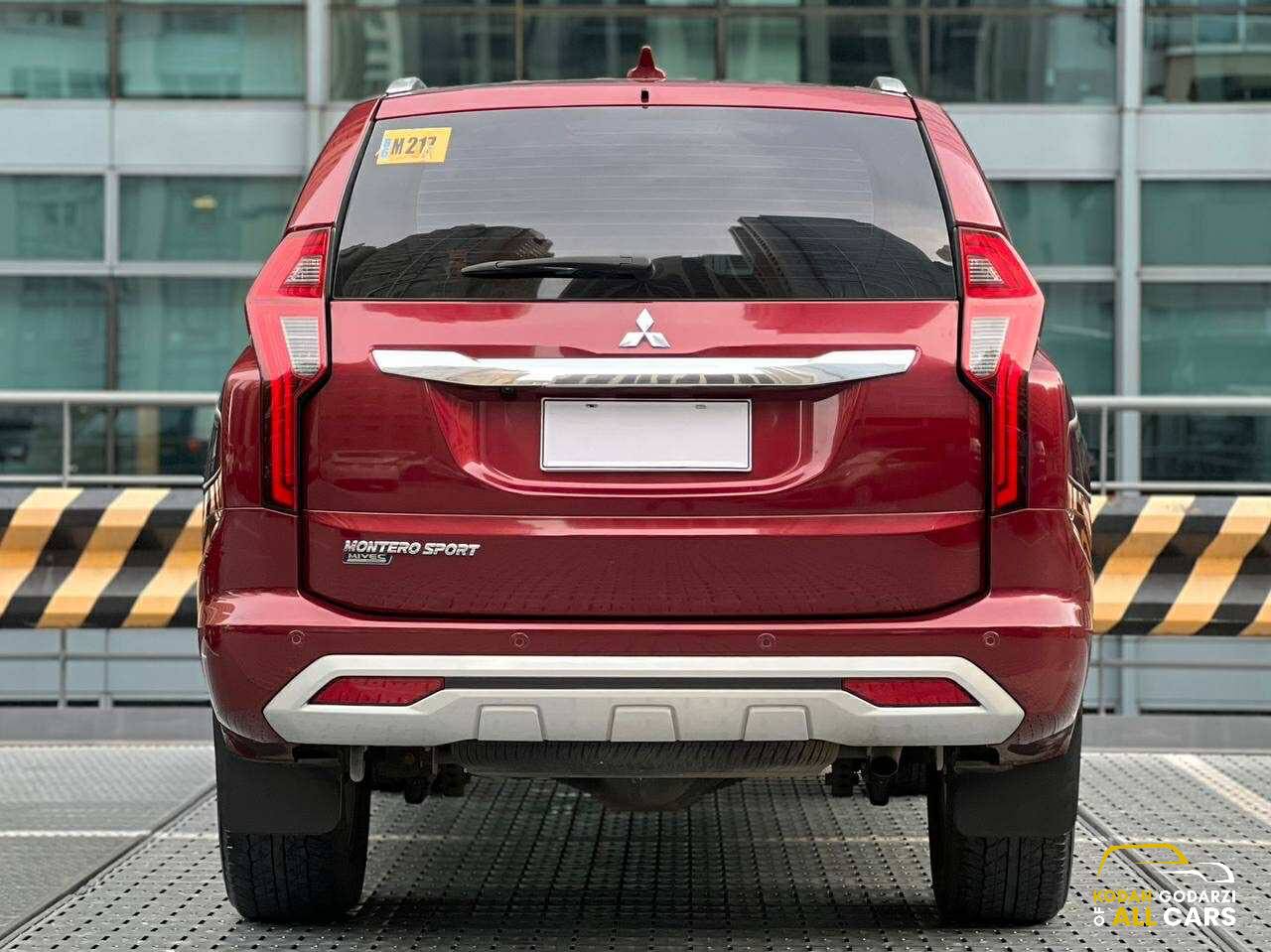 2020 Mitsubishi Montero 2.4 Sport GLS 4x2, Automatic, Diesel