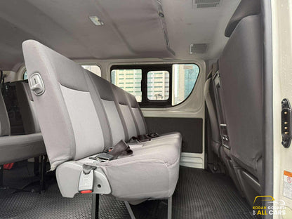 2019 Toyota HiAce Commuter Deluxe 2.8, Manual, Diesel