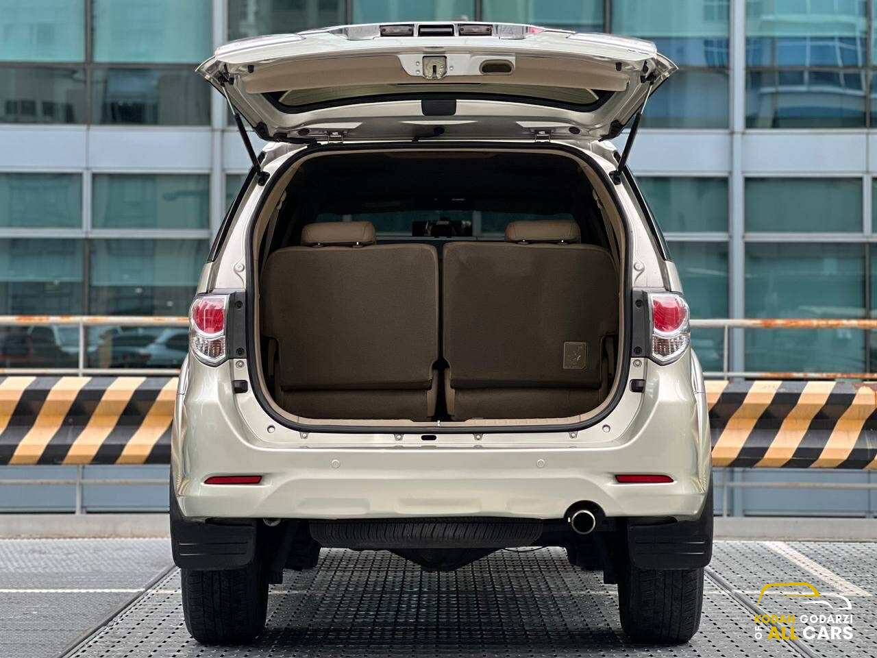 2014 Toyota Fortuner V 4x2, Automatic, Diesel