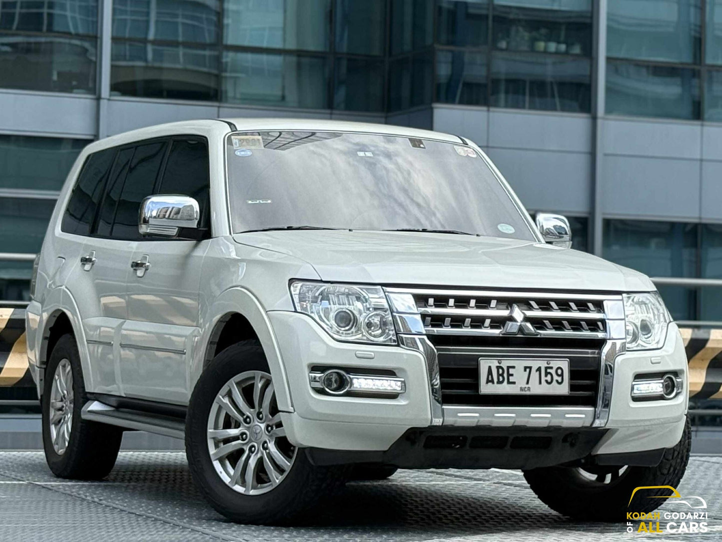 2015 Mitsubishi Pajero 3.2 GLS 4x4, Automatic, Diesel