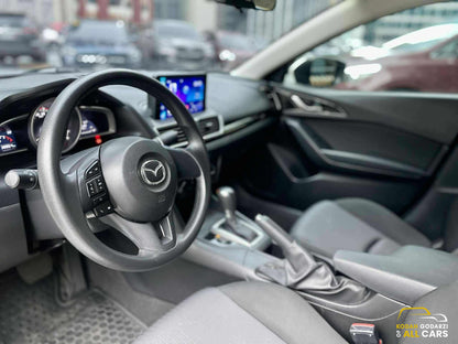2016 Mazda 3 1.6, Automatic, Gas