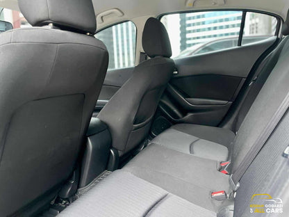 2016 Mazda 3 1.6, Automatic, Gas