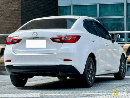 2017 Mazda 2 1.5 Sedan, Automatic, Gas