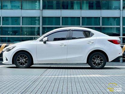 2017 Mazda 2 1.5 Sedan, Automatic, Gas