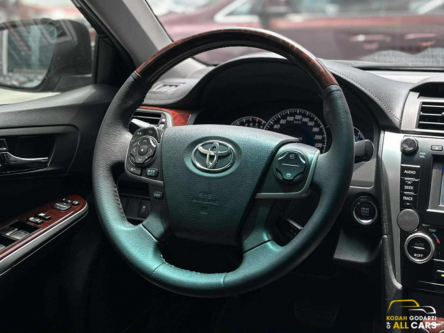 2013 Toyota Camry 3.5Q, Automatic, Gas