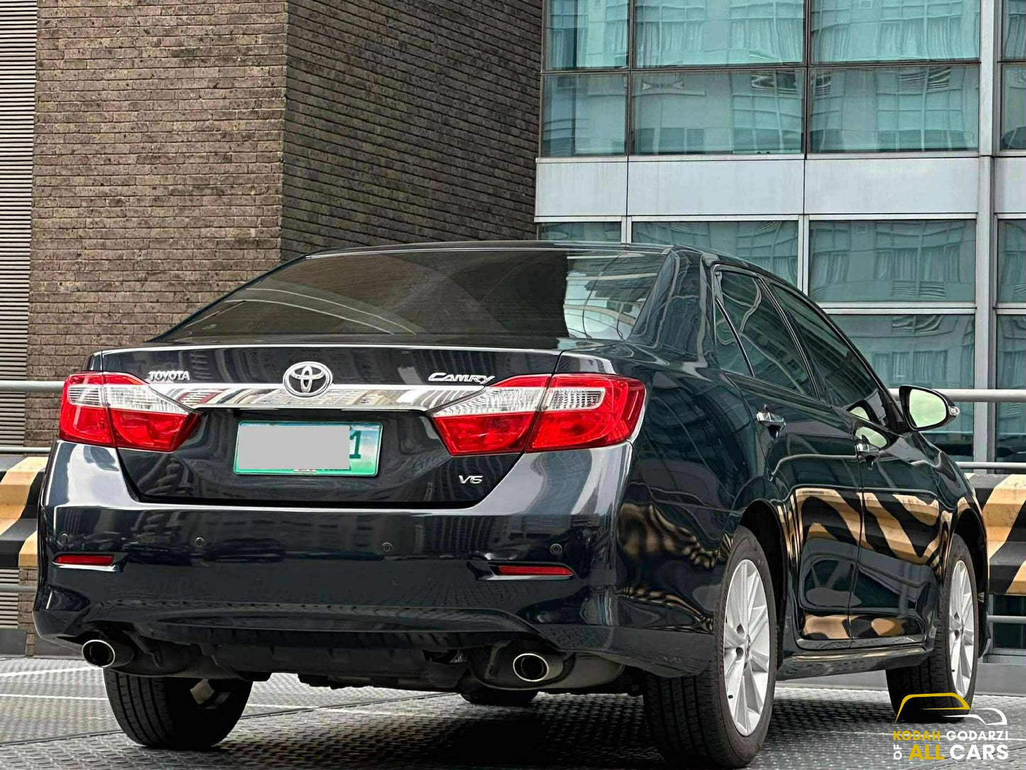 2013 Toyota Camry 3.5Q, Automatic, Gas