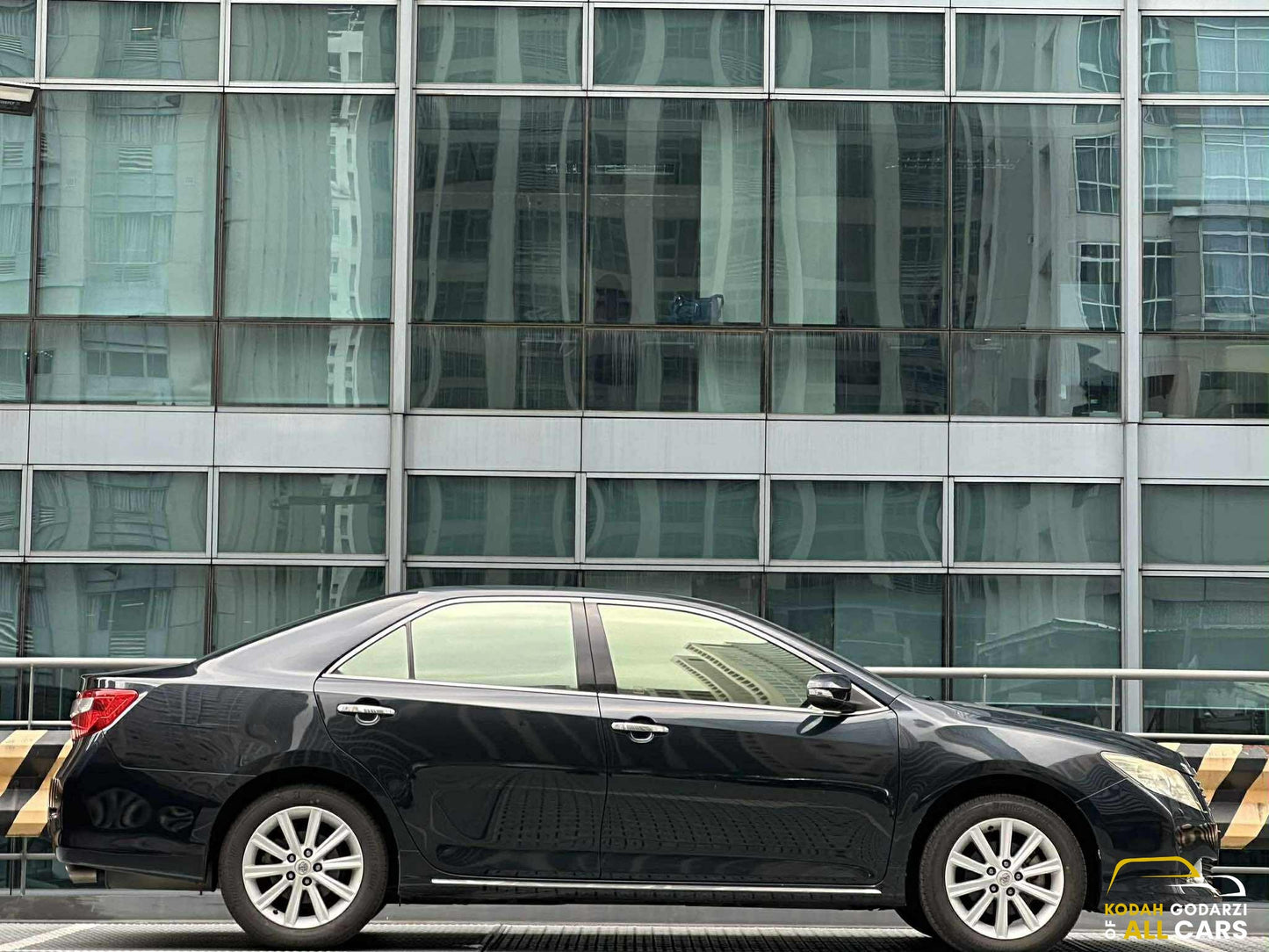 2013 Toyota Camry 3.5Q, Automatic, Gas