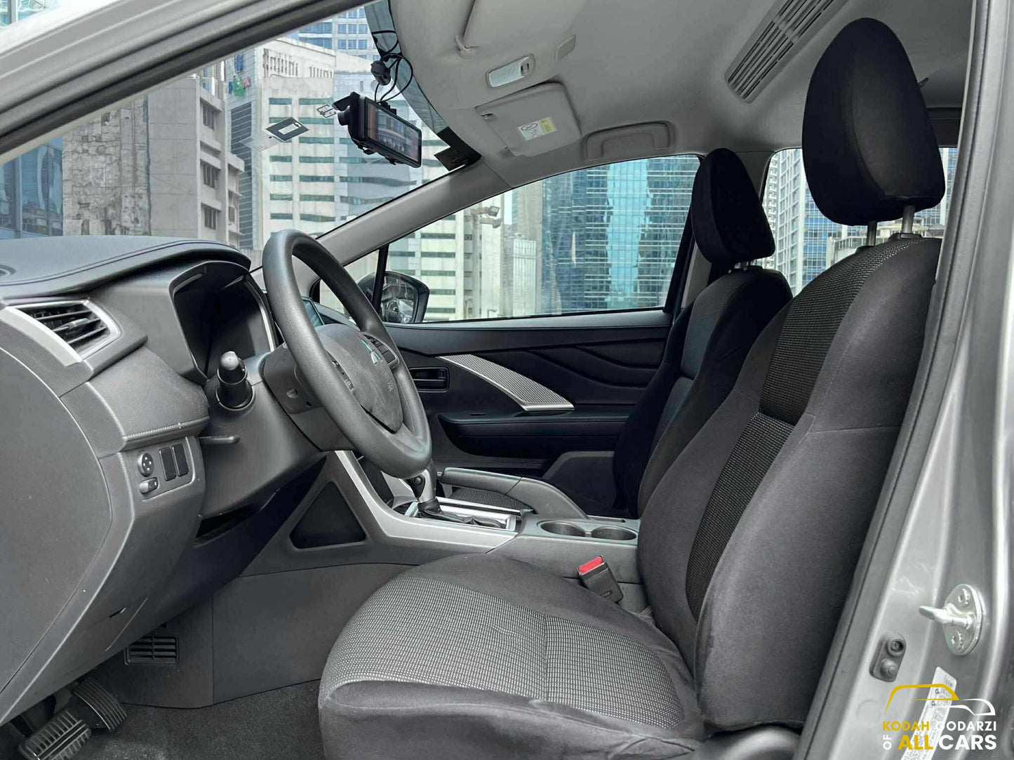 2024 Mitsubishi Xpander GLX, Automatic, Gas