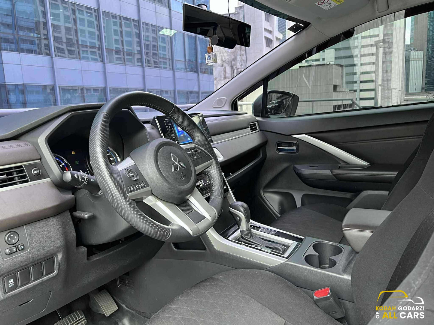 2023 Mitsubishi Xpander GLS, Automatic, Gas